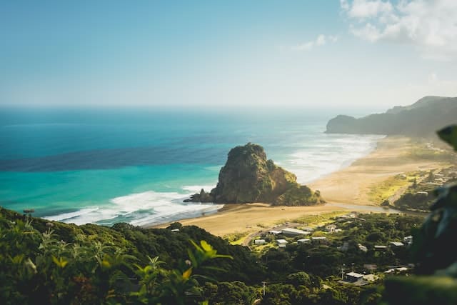 Piha Beach