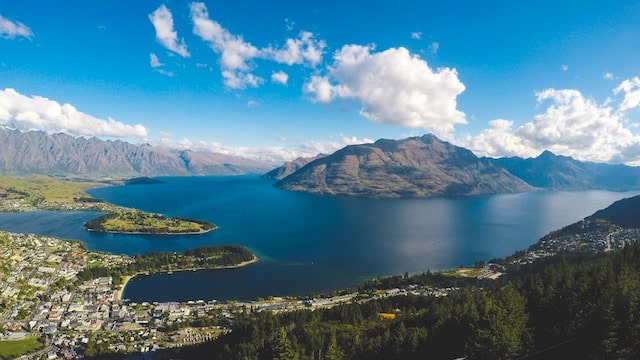 Queenstown 